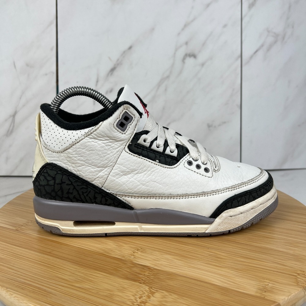 Nike Air Jordan 3 Retro Youth Size 4 Y Cement Grey Sneakers Shoes DM0967-106